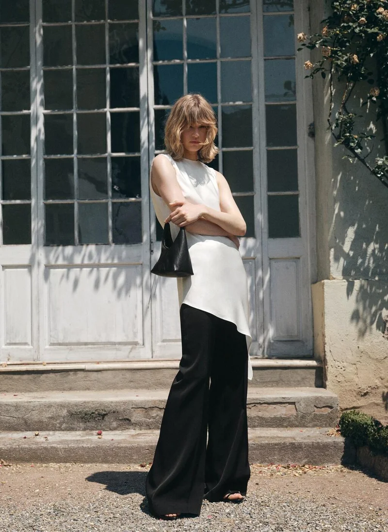 مانجو Asymmetrical satin top