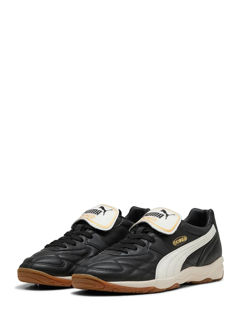 PUMA King Indoor