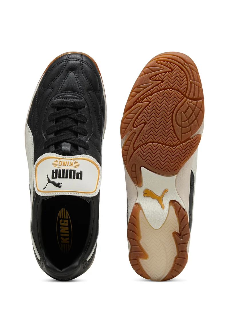 PUMA King Indoor