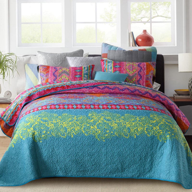 Qucover Bedspreads Double Size 220 x 240 cm Lightweight Microfiber Pink and Blue Bohemian Bedspread Quilted Ethnic Style Quilted Bed Throws and Pillowcases for All Seasons
