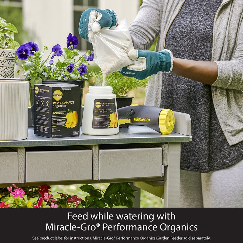 Miracle-Gro مغذيات النباتات العضوية متعددة الأغراض من ميركل-غرو، 1 رطل - غذاء نباتي طبيعي بالكامل للخضروات والزهور والأعشاب - يُطبق كل 7 أيام للحصول على أفضل النتائج - يكفي لمساحة تصل إلى 200 قدم مربع. - Image 2