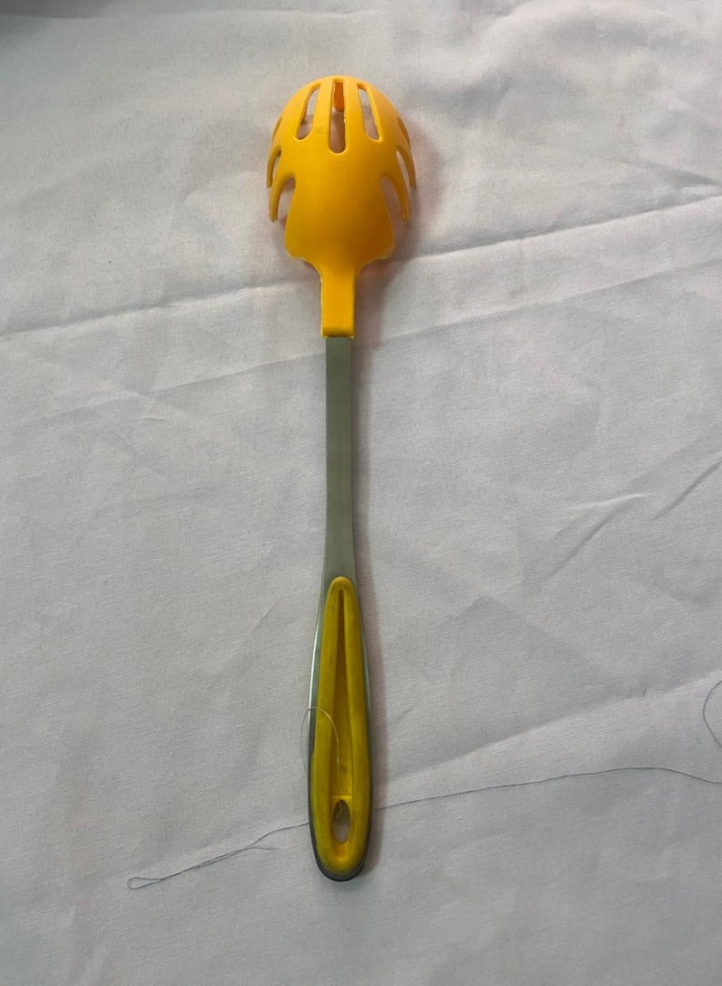 ادوات للطبيخ _ 4 قطع لاغني عنها في المطبخ من السيليكون - Image 4