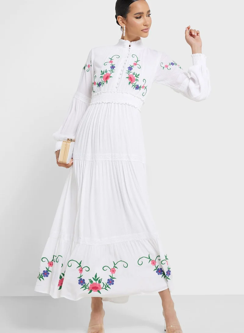 Khizana Embroidered Detail Dress With Puff Sleeve