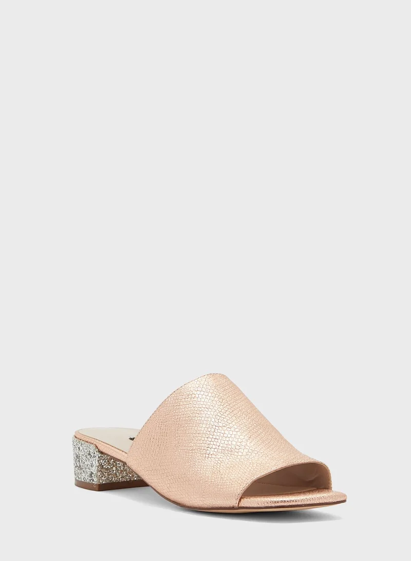 NINE WEST Raydon Low Heel Mule