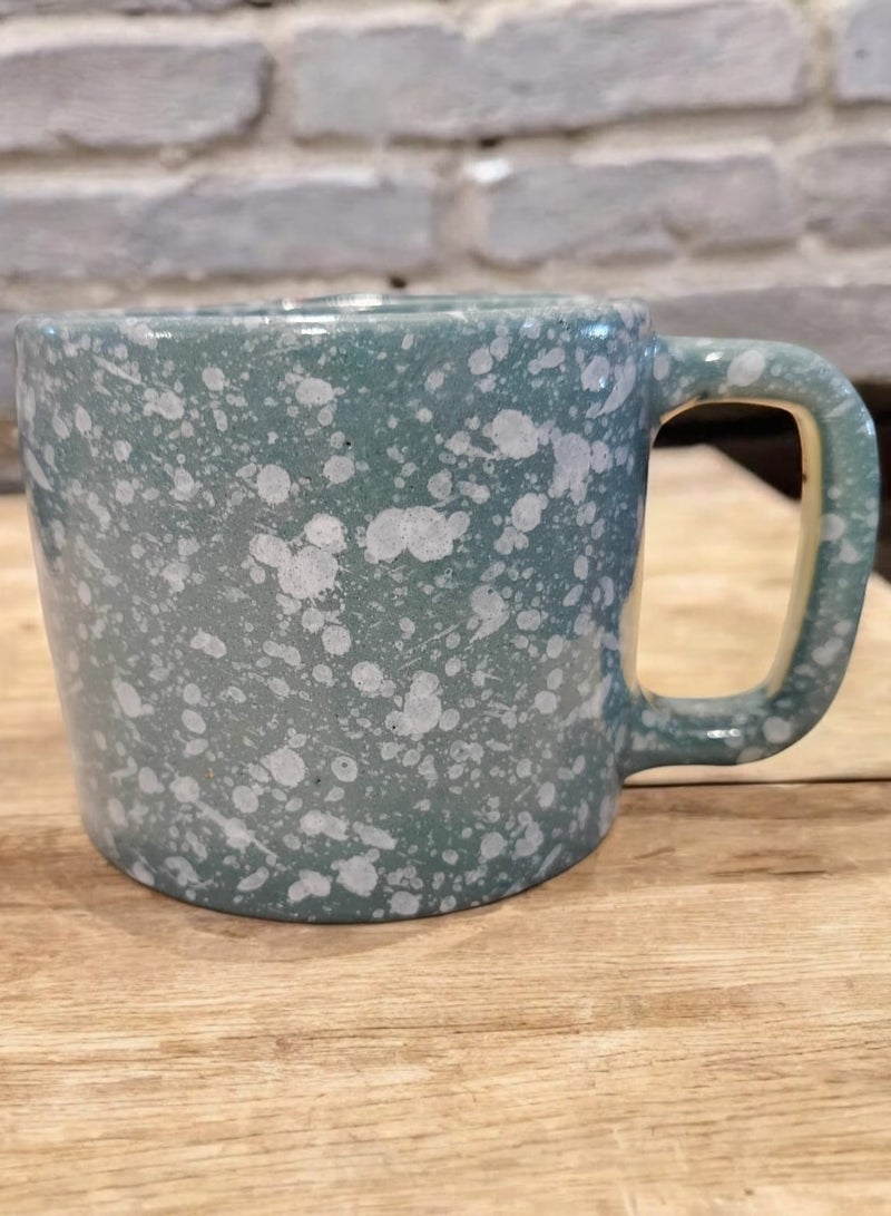color zone pottery Mug with capacity of 300 ml, safe to use in the microwave  - Image 1