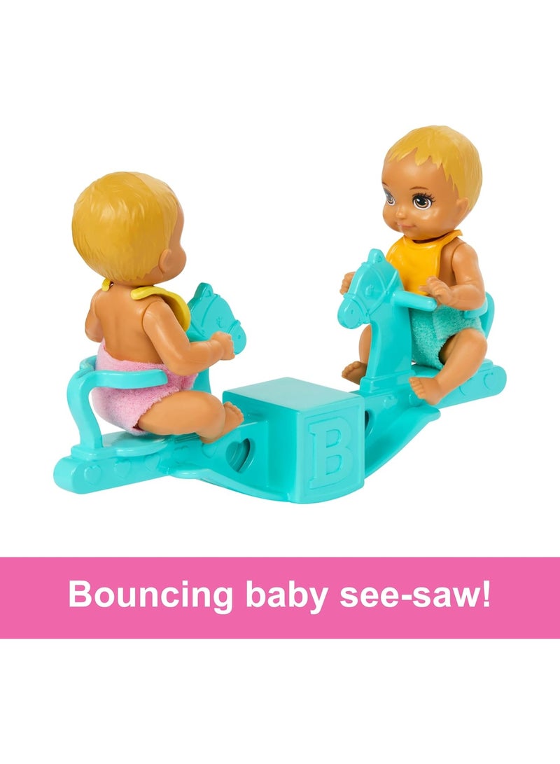 باربي مجموعة ألعاب سكيبر وحضانة الأطفال مع الملحقات، تتضمن دميتين صغيرتين، سرير أطفال، أرجوحة، لعبة رمي السهام والمزيد - Image 5