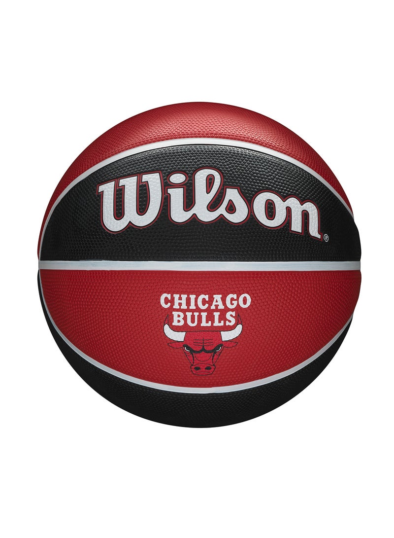 Wilson NBA Team Alliance Basketball Chicago Bulls - Size 7 for +12 years old and Adults - Red/Black - Image 1