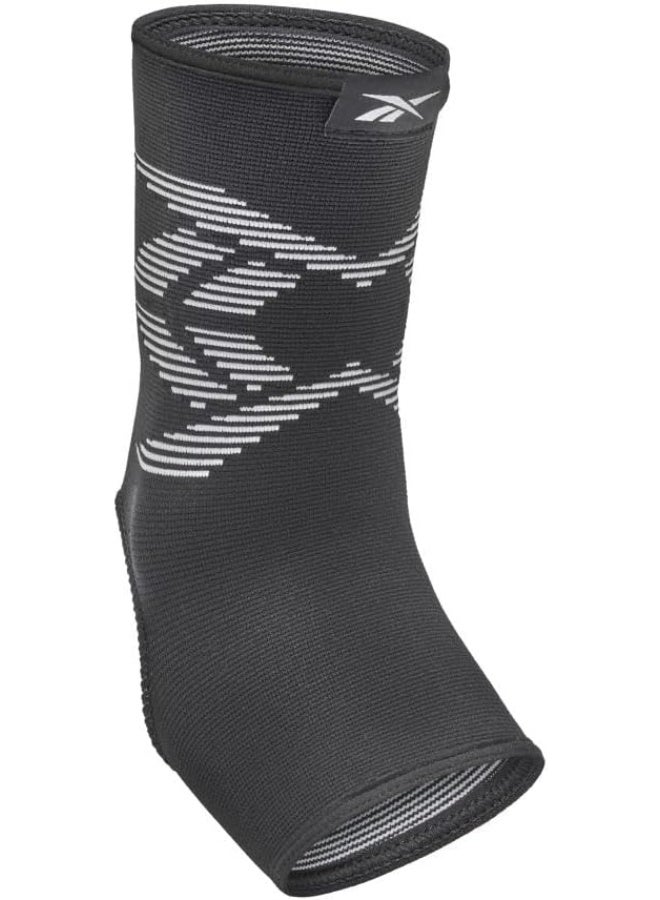 ريبوك دعامة الكاحل من ريبوك – مقاس متوسط (M)، لتثبيت المفصل والوقاية من الإصابات - Image 2