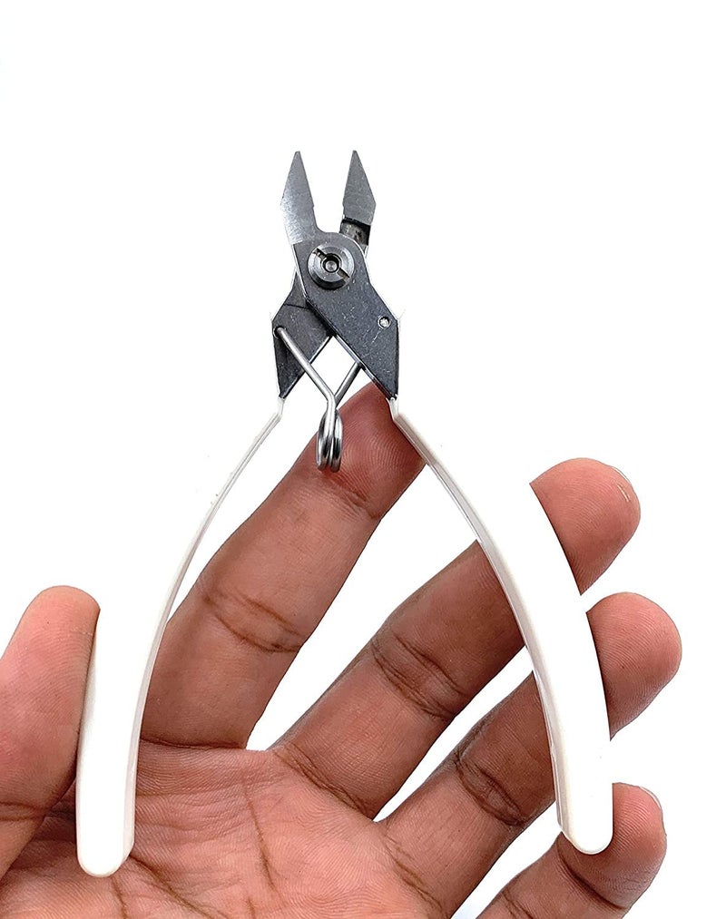 Ceznek Stainless Steel Mini Diagonal Nipper Top Cutter Electro Plier 45 Multipurpose Plastic Coated for Wire Plastic Cutting Jewellery Making Repair Electronic Watchmaking Hobby Crafts DIY  - Image 4