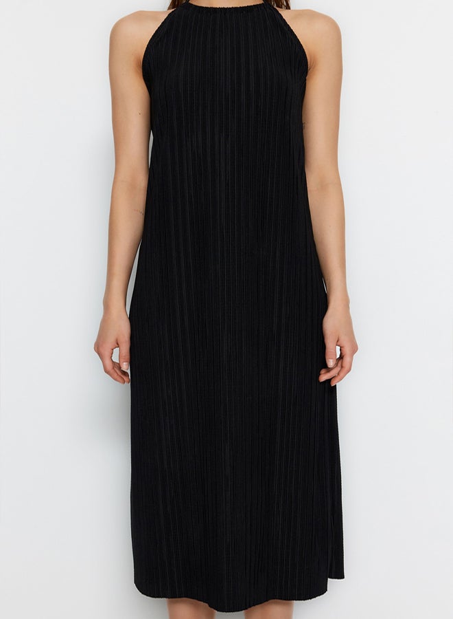 trendyol Black Shift/Straight Zero Sleeve Midi Pleated Knitted Dress - Image 4