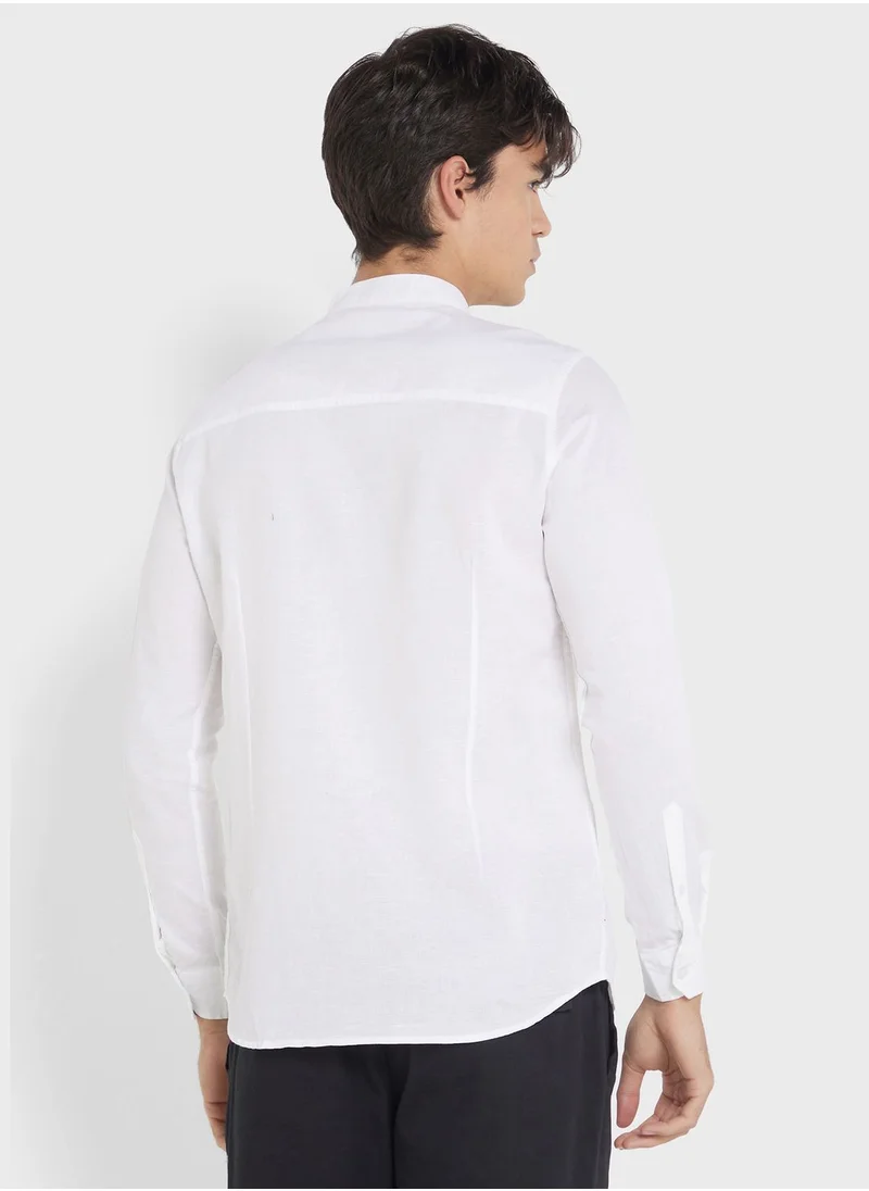 روبرت وود Men White Slim Fit Linen Casual Shirt