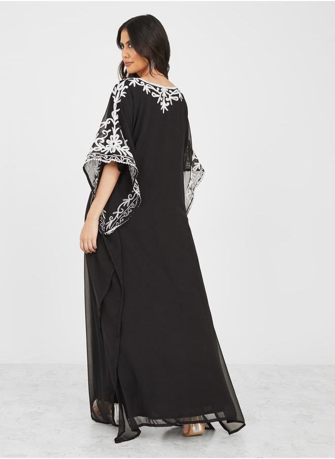 Styli - Arabian Kaftan with Thread Embroidery - Image 1
