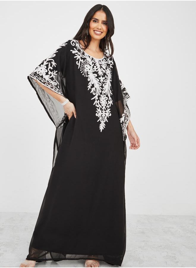 Styli - Arabian Kaftan with Thread Embroidery - Image 1