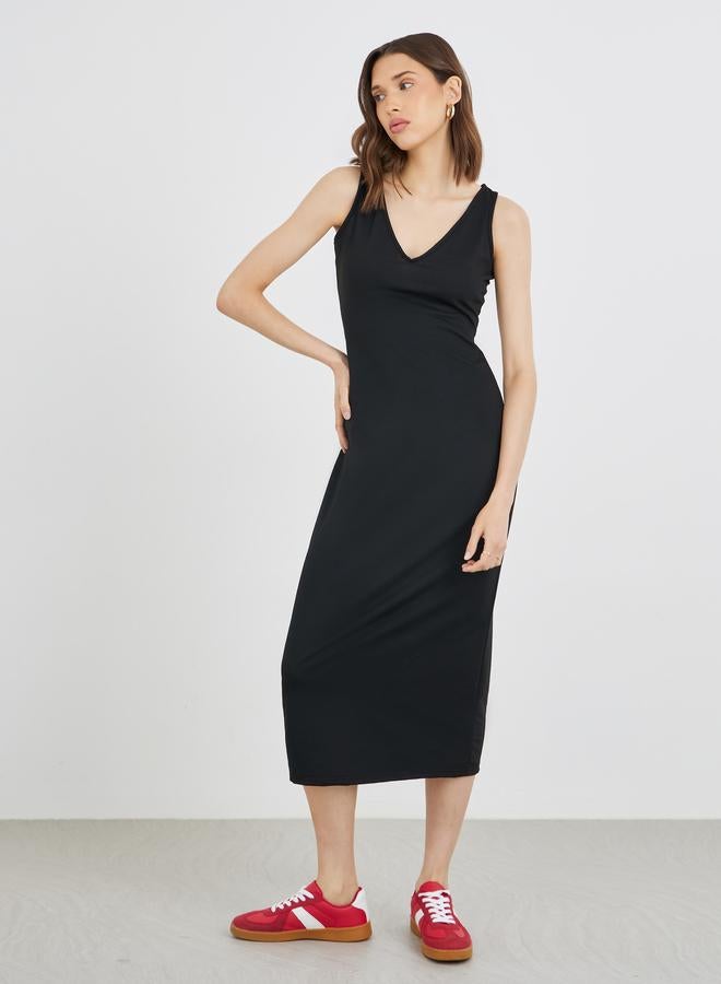 تايك تو طقم نسائي قطعتين: بلوزة بياقة على شكل حرف  وفستان ميدي ضيق - Image 4