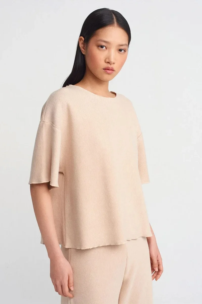 DILVIN Women's Loose Fit Crew Neck T-Shirt