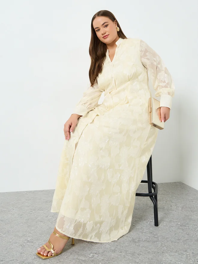 Styli Plus Size Jacquard A-Line Maxi Dress