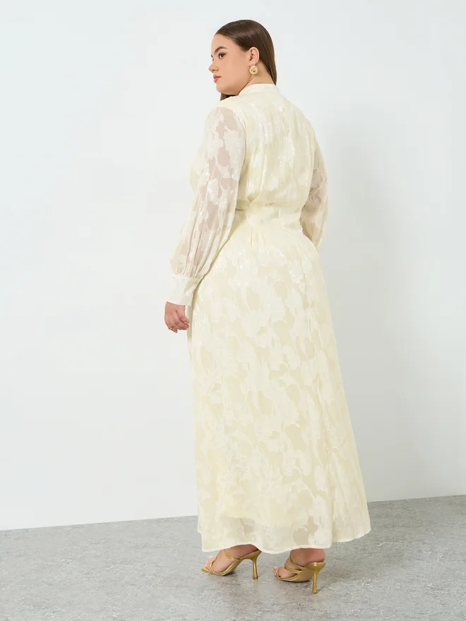 Styli  Styli Plus Size Jacquard A-Line Maxi Dress for Women | Best Price UAE