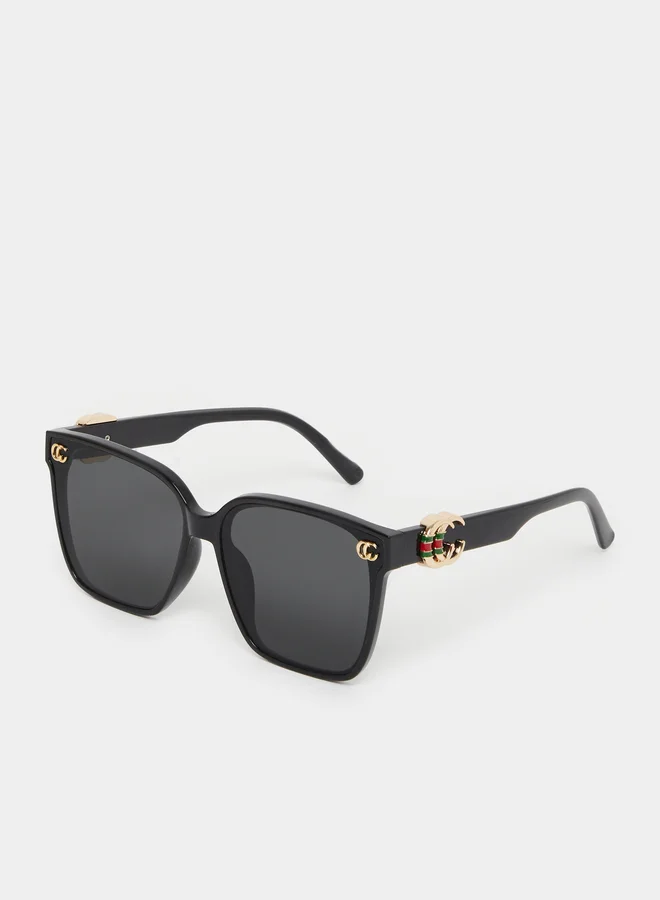 Styli Styli Black Square CC Detail Sunglasses