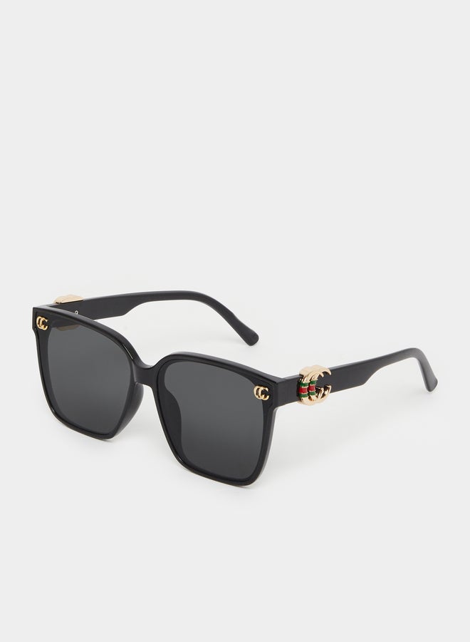 Styli Black Square CC Detail Sunglasses - Image 1