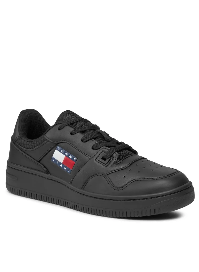 TOMMY JEANS Logo Detail Lace Up Low Top Sneakers