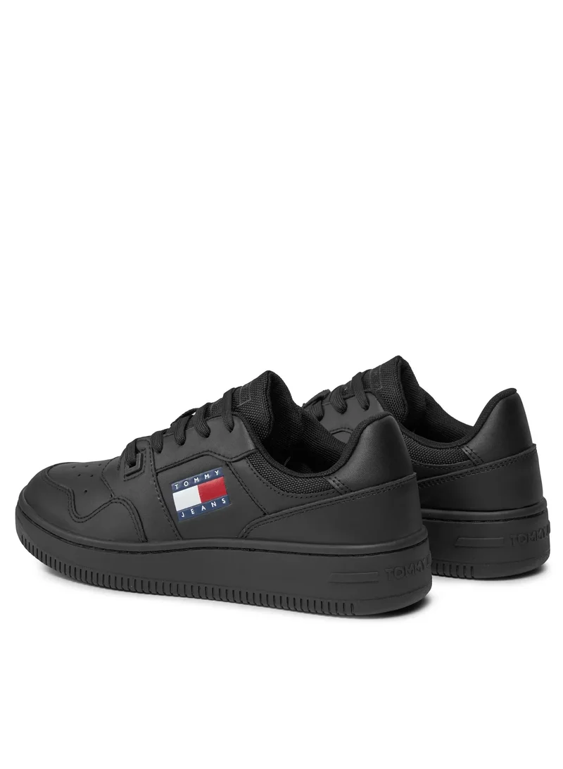 TOMMY JEANS Logo Detail Lace Up Low Top Sneakers