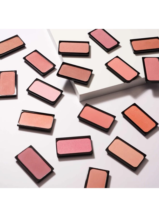 أرتديكو أحمر خدود من Artdeco لون 40 Crown Pink 5 جرام - Image 4