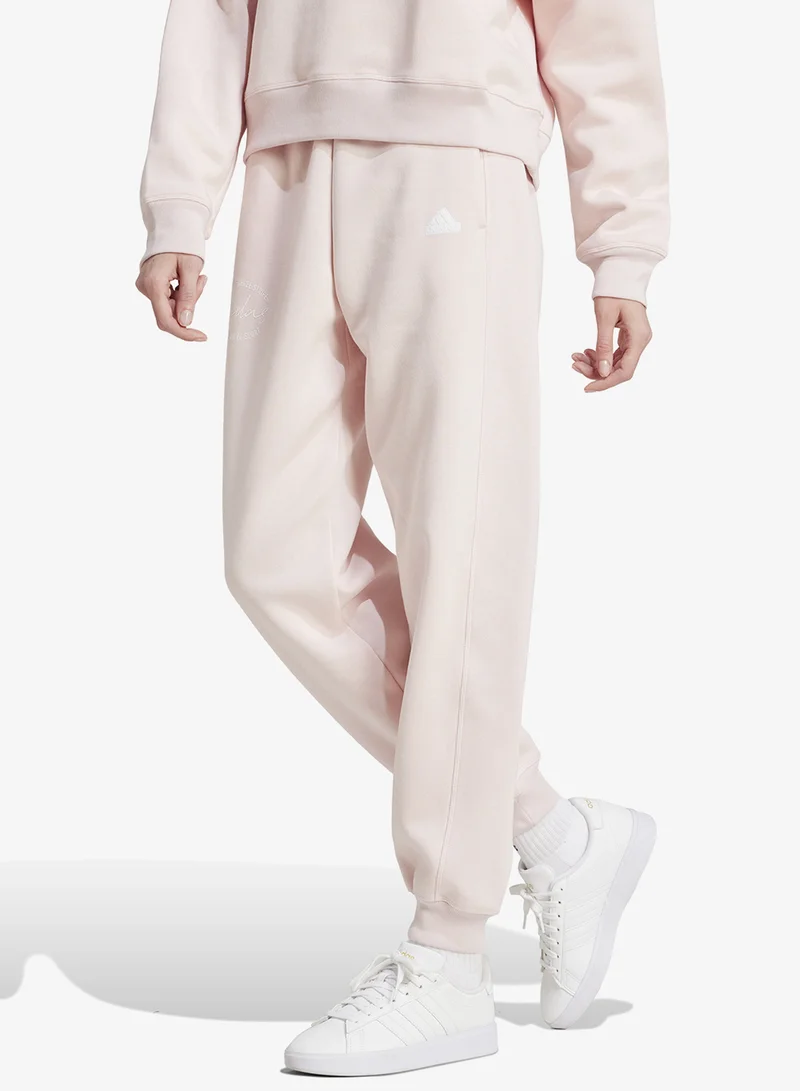 adidas بنطال رياضي قطني مطبوع بتوقيع