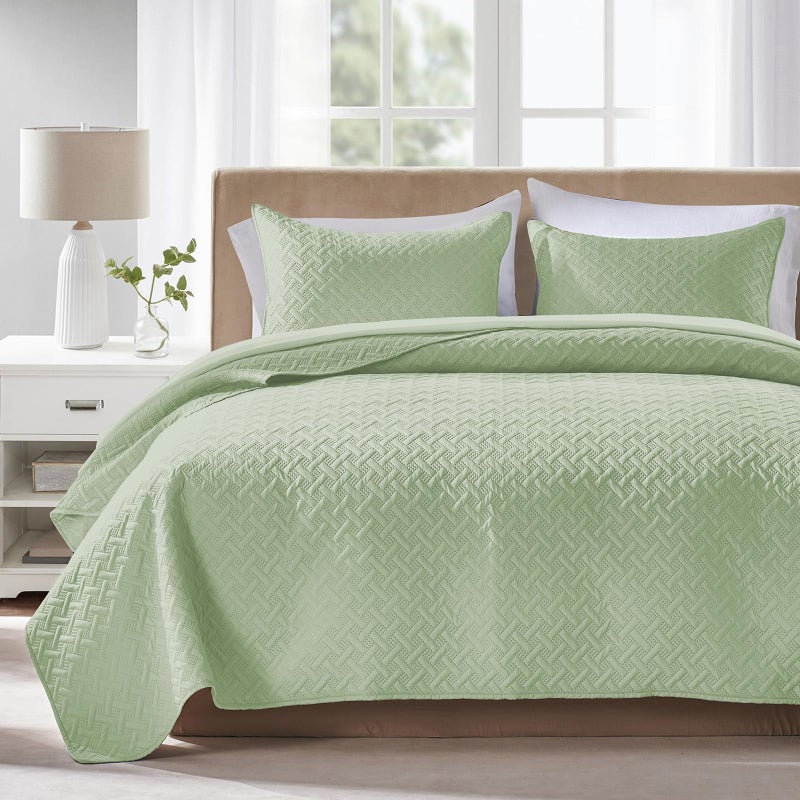 FLYMME Quilts Queen Size, Lightweight Sage Green Bedspreads, Basket Weave Pattern,Ultra Soft Microfiber Bed Coverlet 3 Pieces for All-Season (1 Quilt, 2 Shams) - Image 1