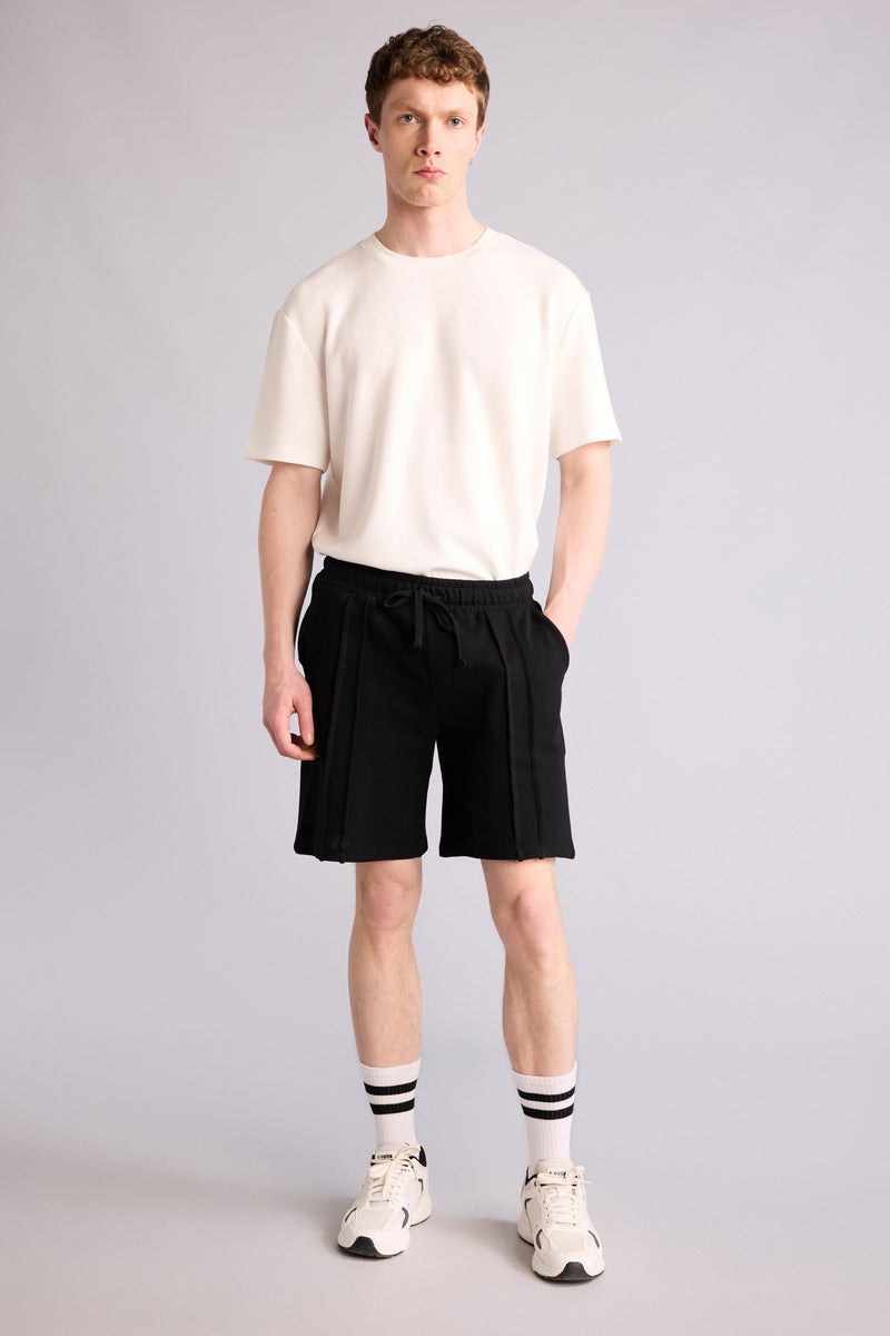DeFacto Black Man Regular Fit Shorts Casual - Image 1