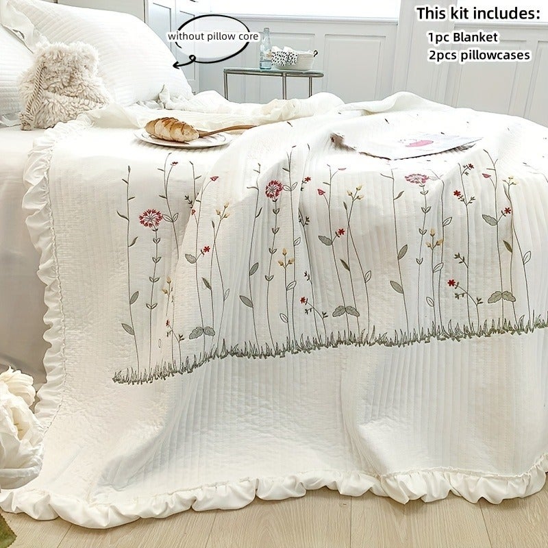 Korean Version Embroidered Summer Quilt Air Conditioning Blanket Bedding Set 3pcs 1 Blanket+2 Pillowcases - Image 3