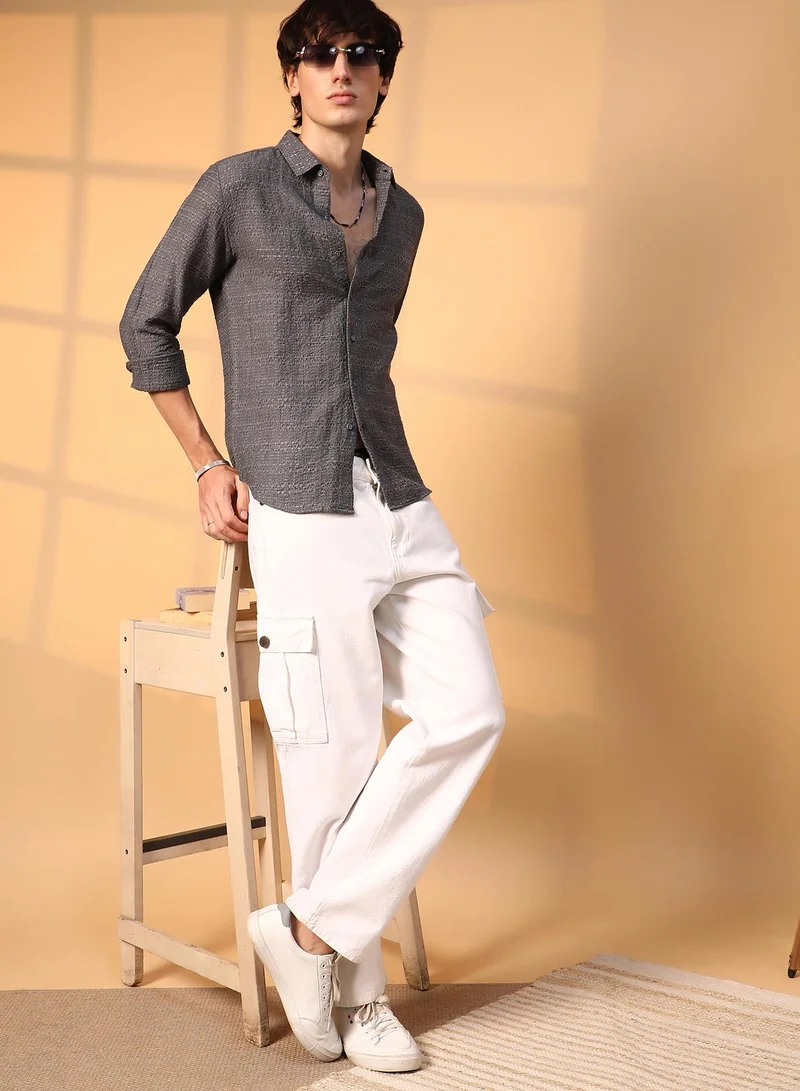 Campus Sutra Men's Charcoal Grey Solid Textured Knit Shirt