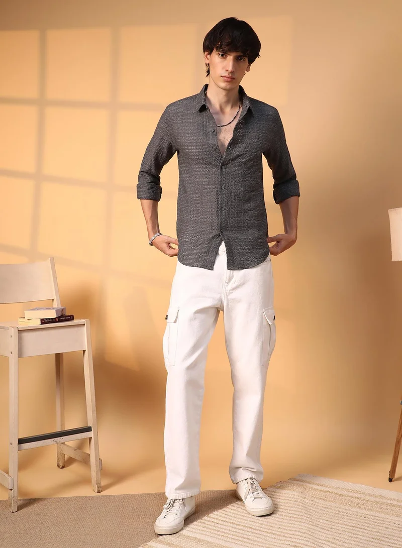 Campus Sutra Men's Charcoal Grey Solid Textured Knit Shirt