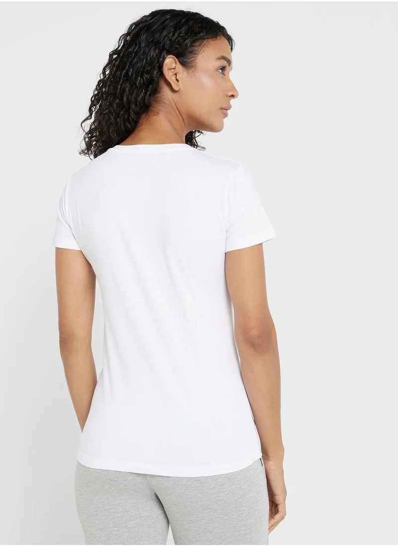 يو اس بولو اسن V-Neck Logo T-Shirt