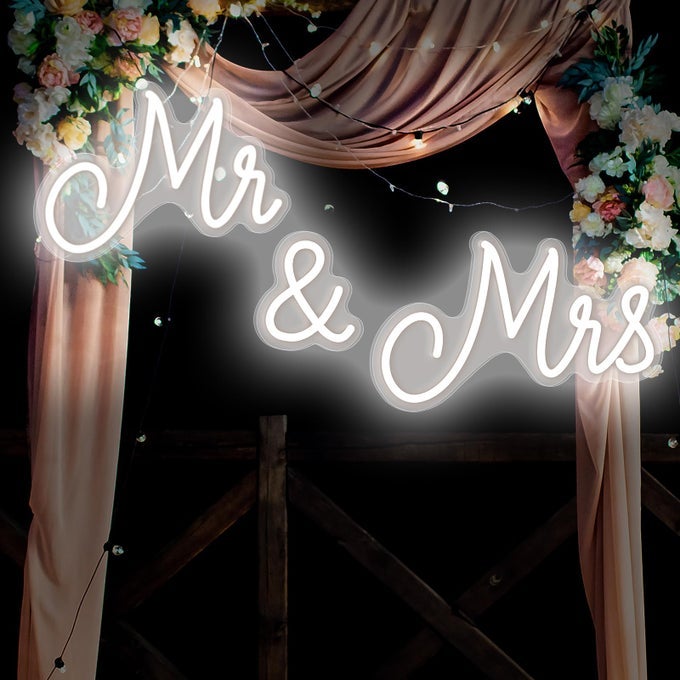 MR AND MRS NEON SIGN FOR WEDDING 25 X 7 INCHES NEON LIGHT LED BACKDROP WALL DECOR USB WEDDING RECEPTION DECORATION GIFTS FOR ANNIVERSARY ENGAGEMENT BANQUETCOLD WHITE