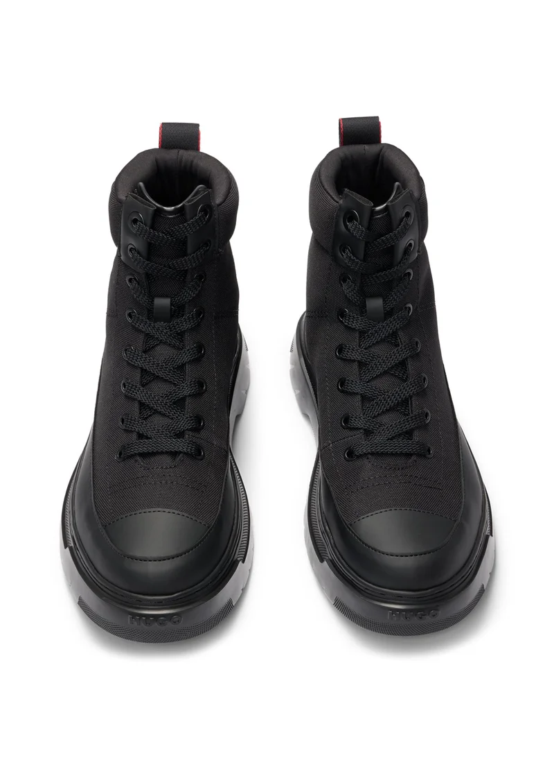 هوجو Hybrid lace-up boots with signature details