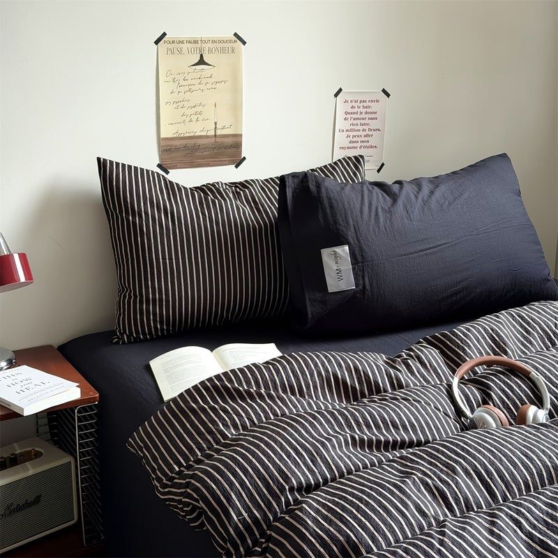 4pcs Striped Minimalist Style Bedding, Includes 1 Duvet Cover, 2 Pillowcases, and 1 Flat Sheet, No Filler. High-Count, High-Density, Wear-Resistant, Durable, and Pilling-Resistant. Suitable for Home Bedrooms, Hotel/Guesthouses, Rental Rooms, and Dorm - Image 2