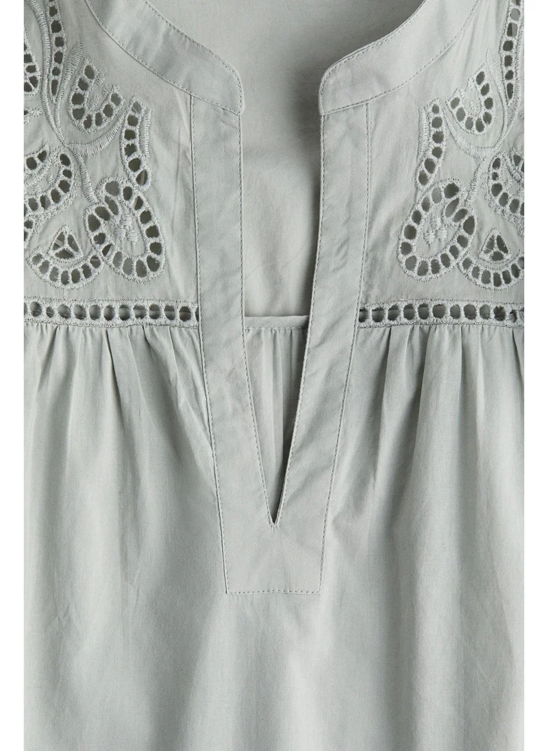 H&M Broderie anglaise blouse