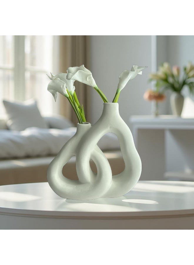Interlocking Abstract Vase - Image 5