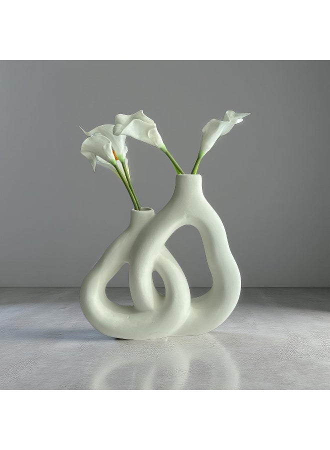Interlocking Abstract Vase - Image 2