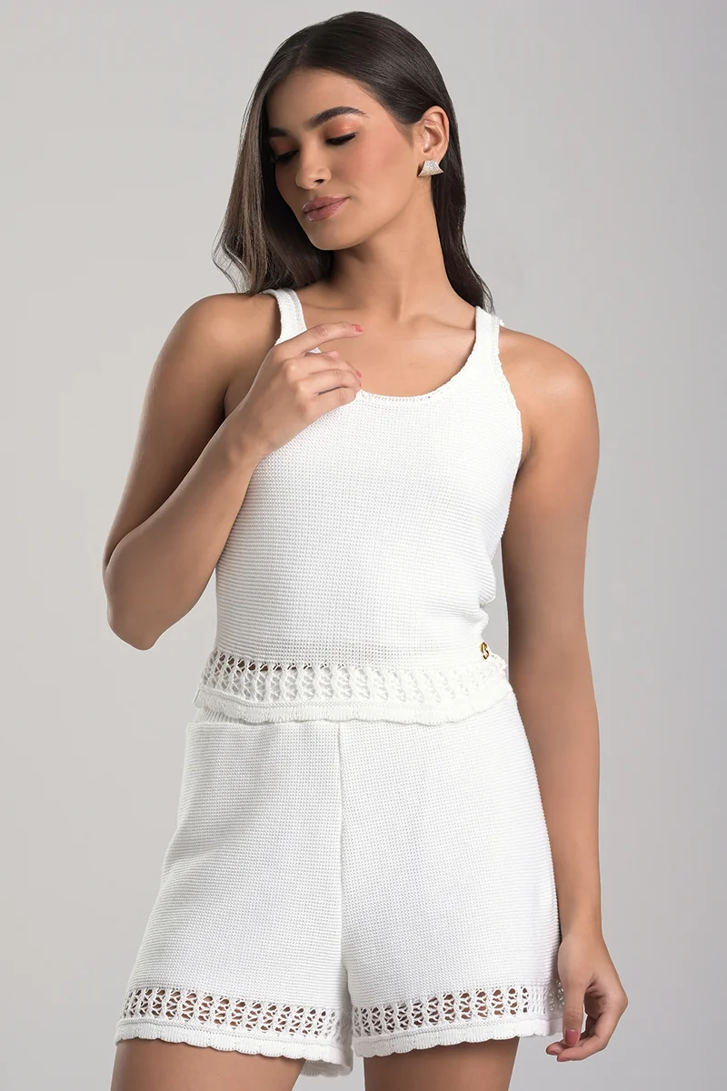 كارمن ستيفنز توب قصير محبوك أبيض