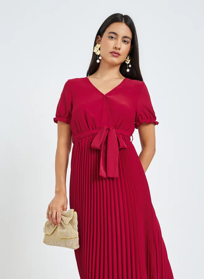 Styli  Red Pleated A-Line Maxi Dress with Tie Up Belt for Women | Best Price UAE