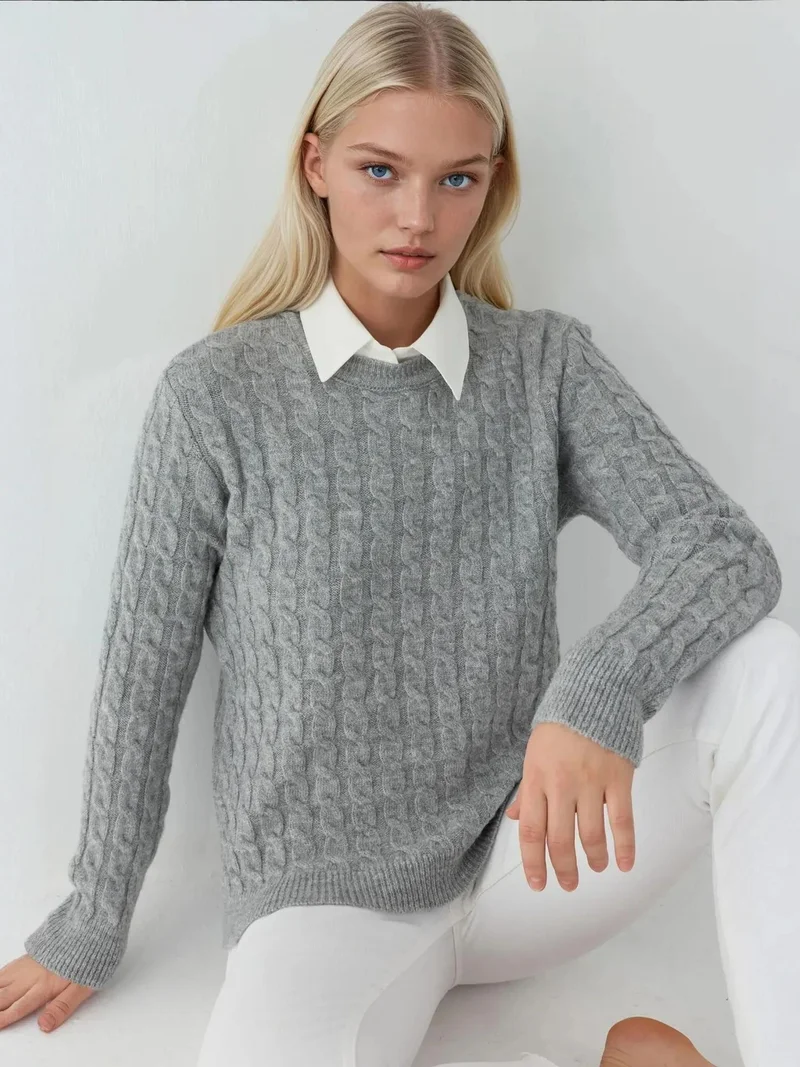 Thick Hair Braid Knit Sweater with Crew Neck