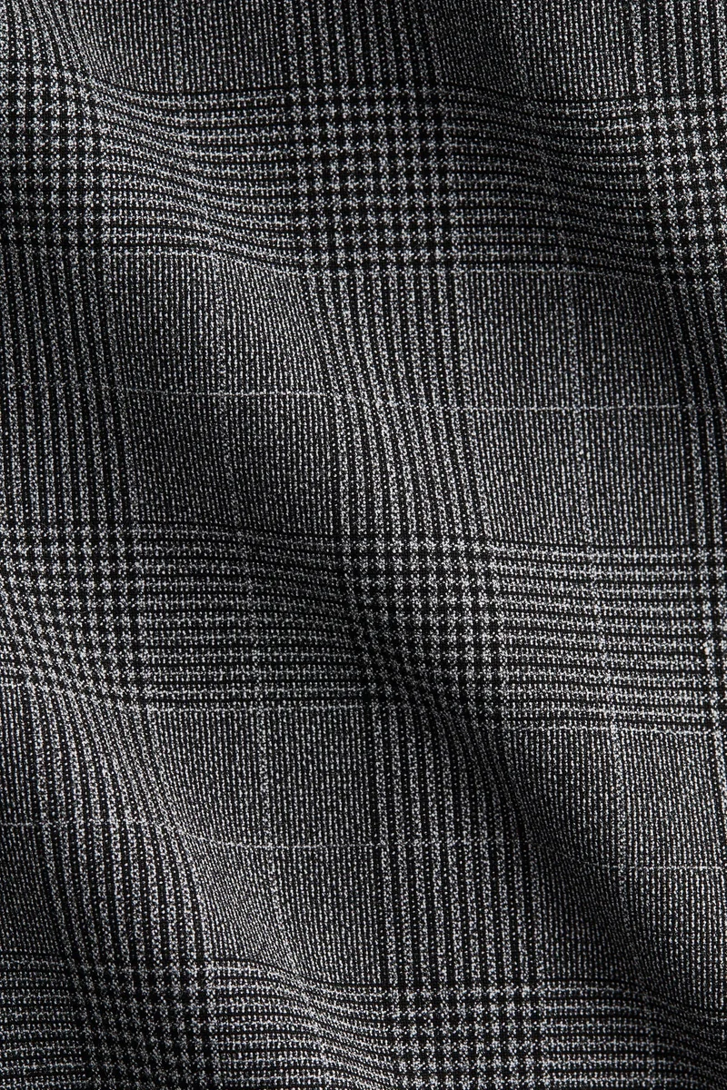 اتش اند ام بلوزة بدون أكمام