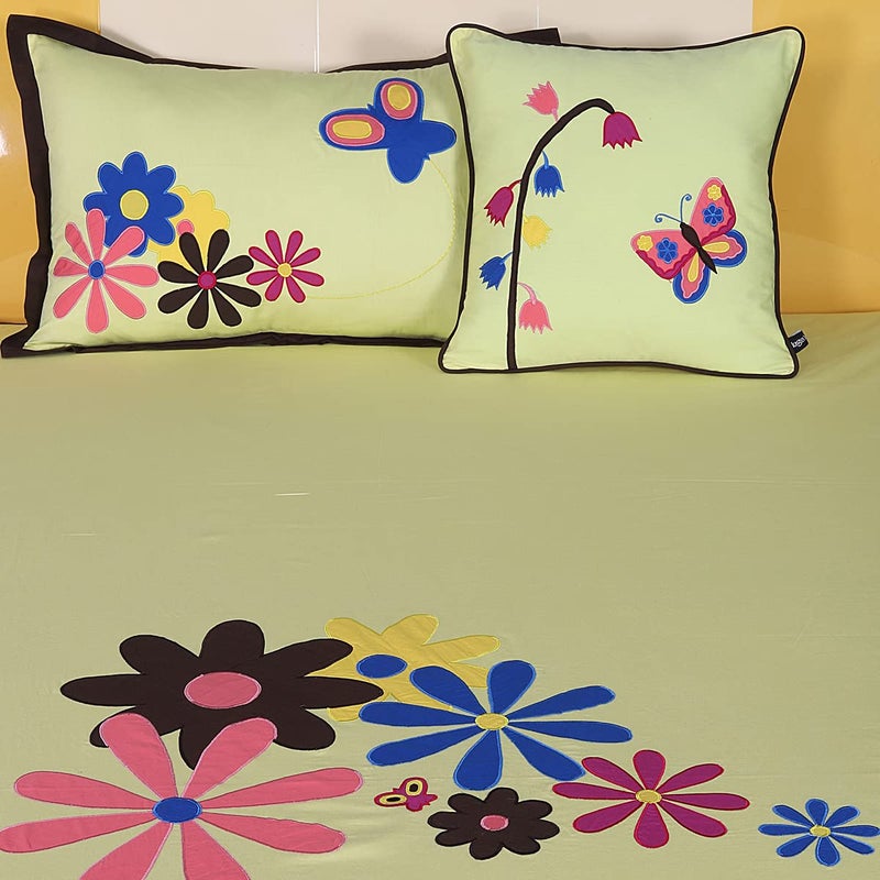 Hugs N Rugs 5 Pcs Kids Bedding Set with Flower Design in Cotton Fabric with Patch Work - Image 2