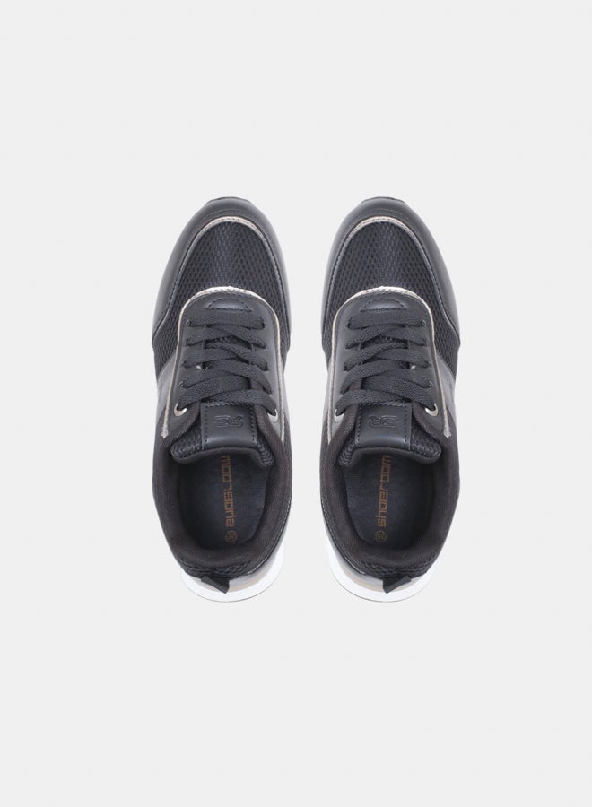 شوروم حذاء رياضي كاجوال من شو روم - Image 1