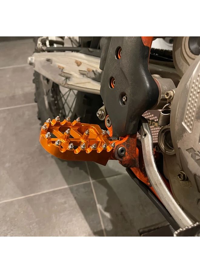 Black Aluminum Alloy Foot Pegs For KTM SX EXC XCW 85 530 2018 2023 Motorcycle - Image 4