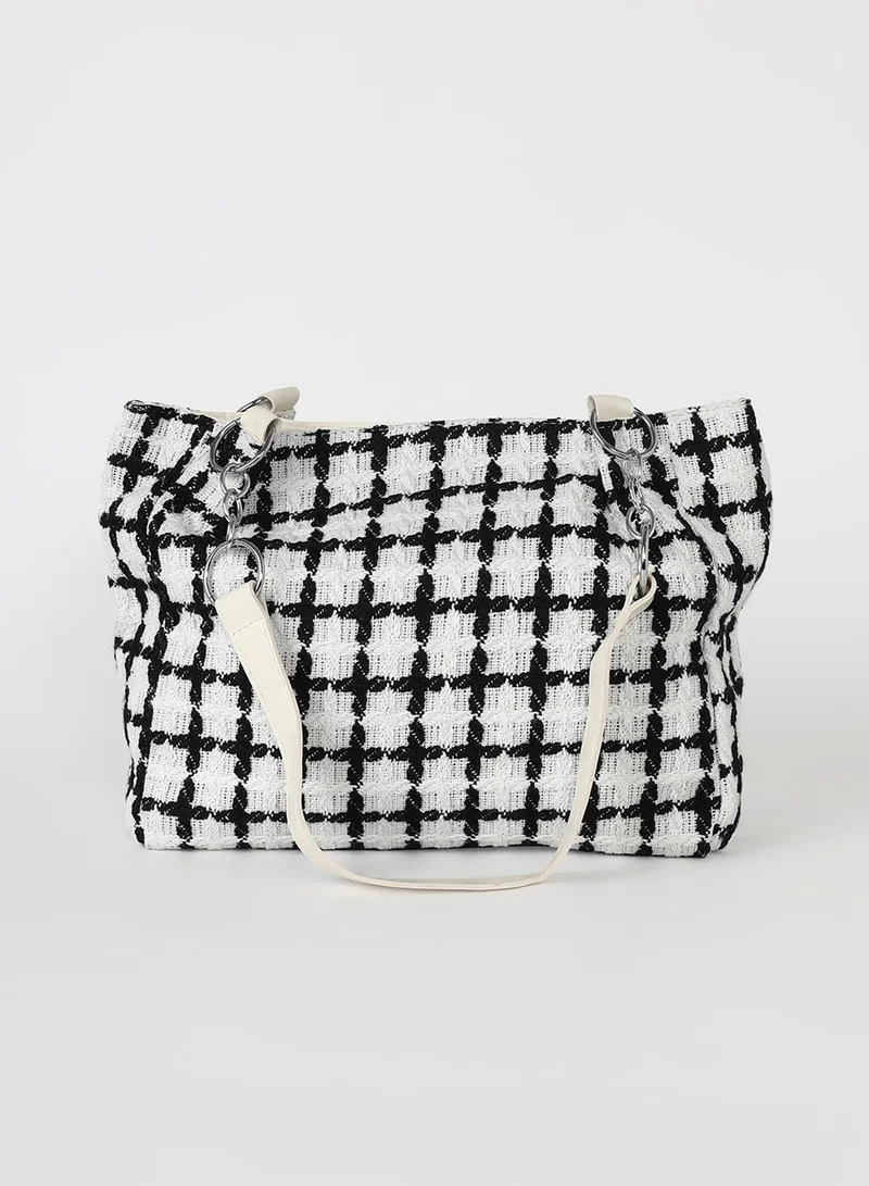 صوص هاوت The Graph Tote Bag - Porcelain White & Raven Black