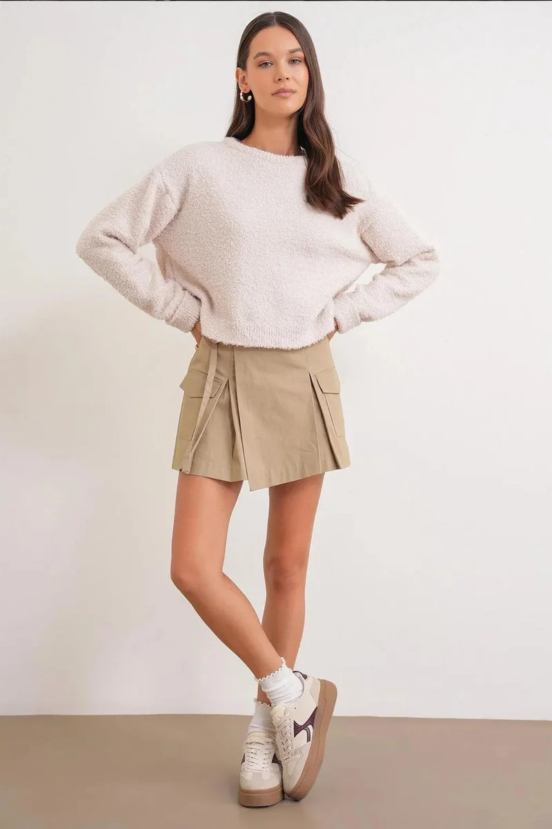 Mixray Mixray Plush Textured Crop Knit Sweater