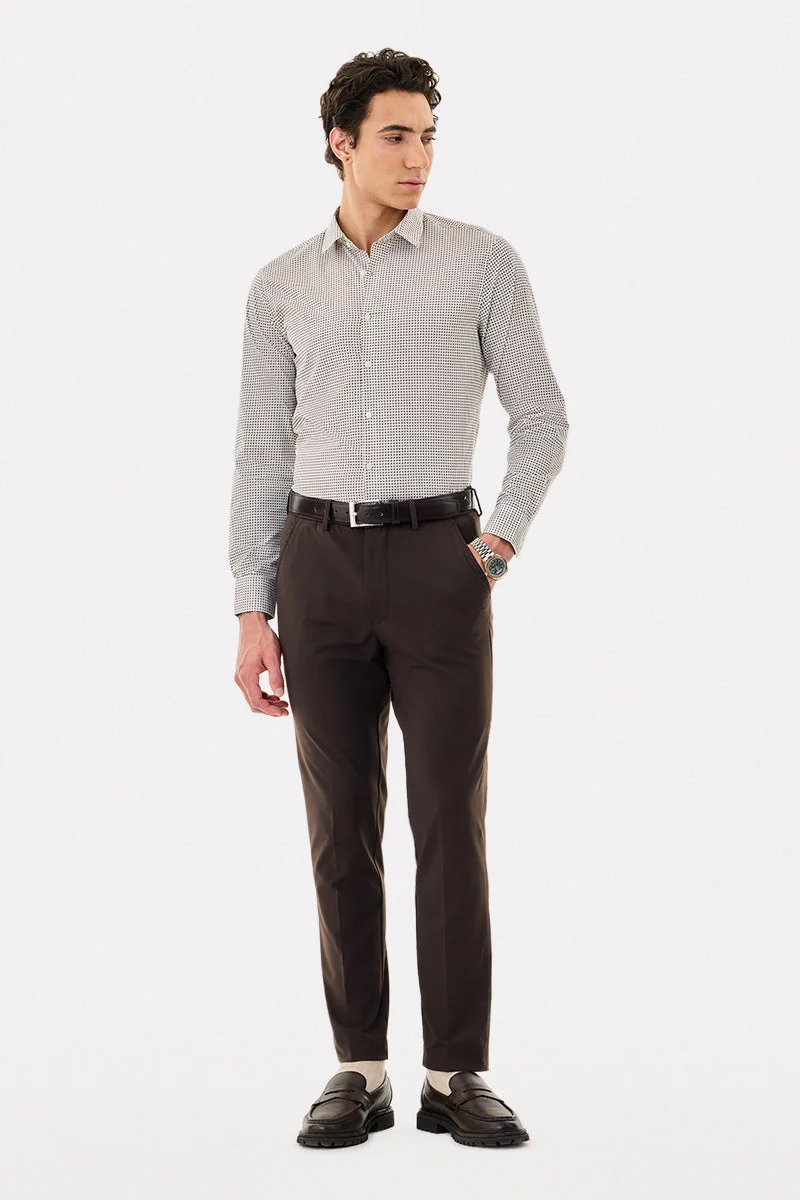 سنيتش قميص قطني % بتصميم هندسي وقصة ضيقة