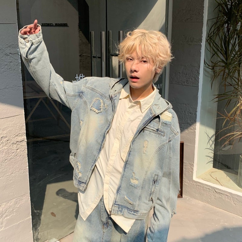 2025 American Retro Street Washed Distressed Denim Jacket For Men And Women Autum New Hooded Denim Jacket - Image 1